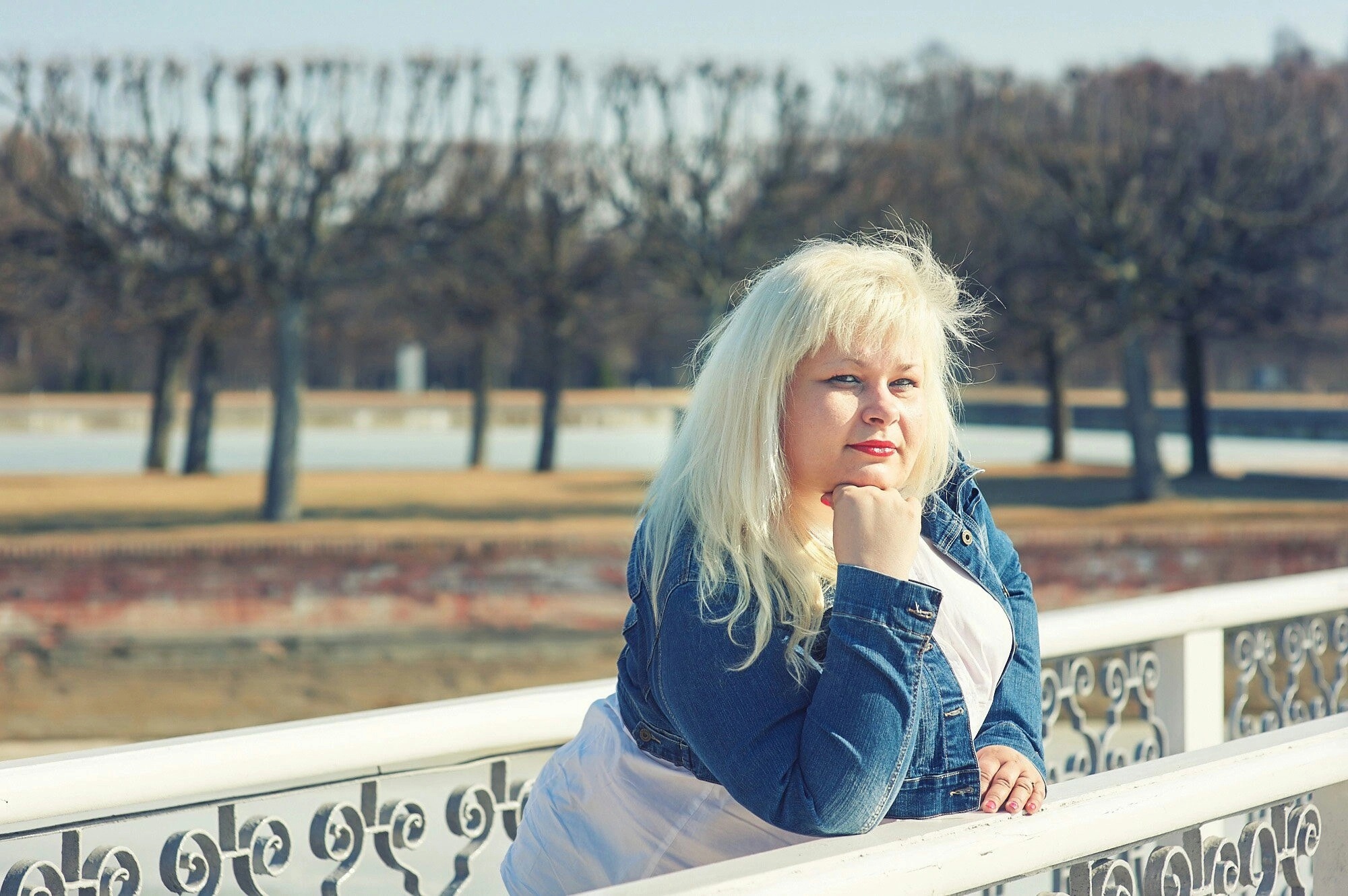 Лена Сахотина